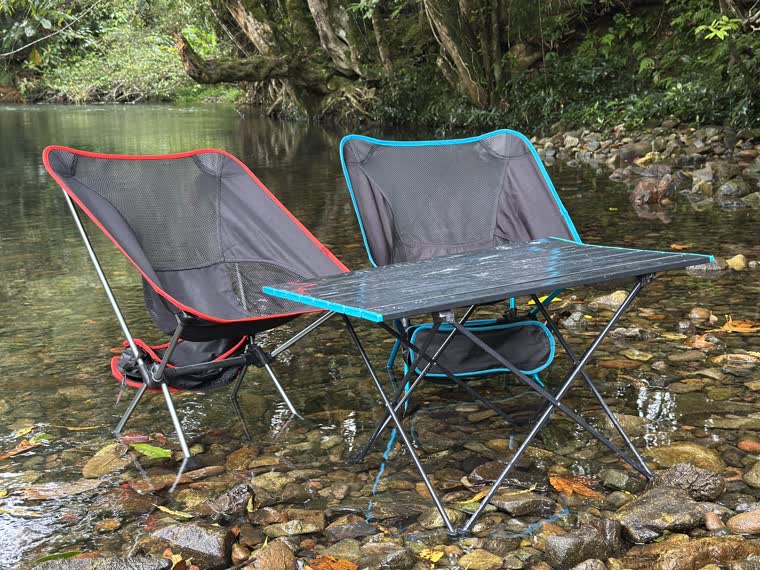 Bàn camping gấp gọn
