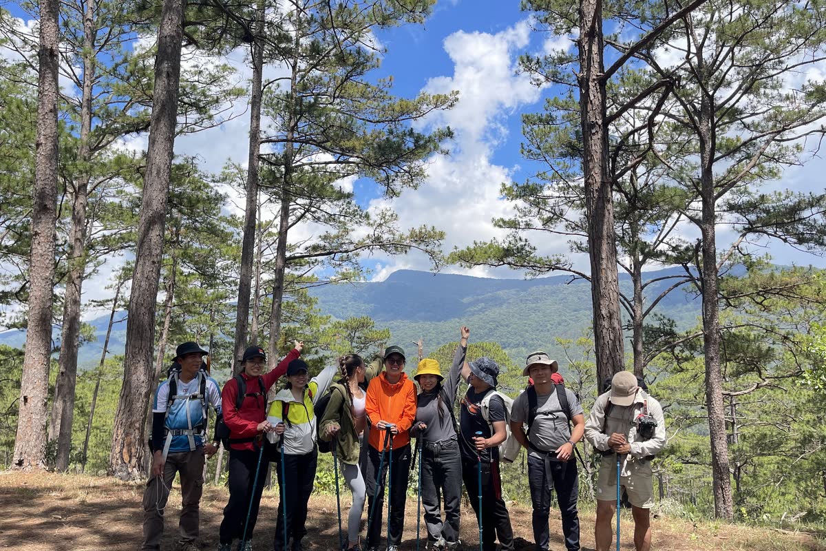 Trekking Bidoup 2287m: hai ngày lên nóc nhà Lâm Đồng
