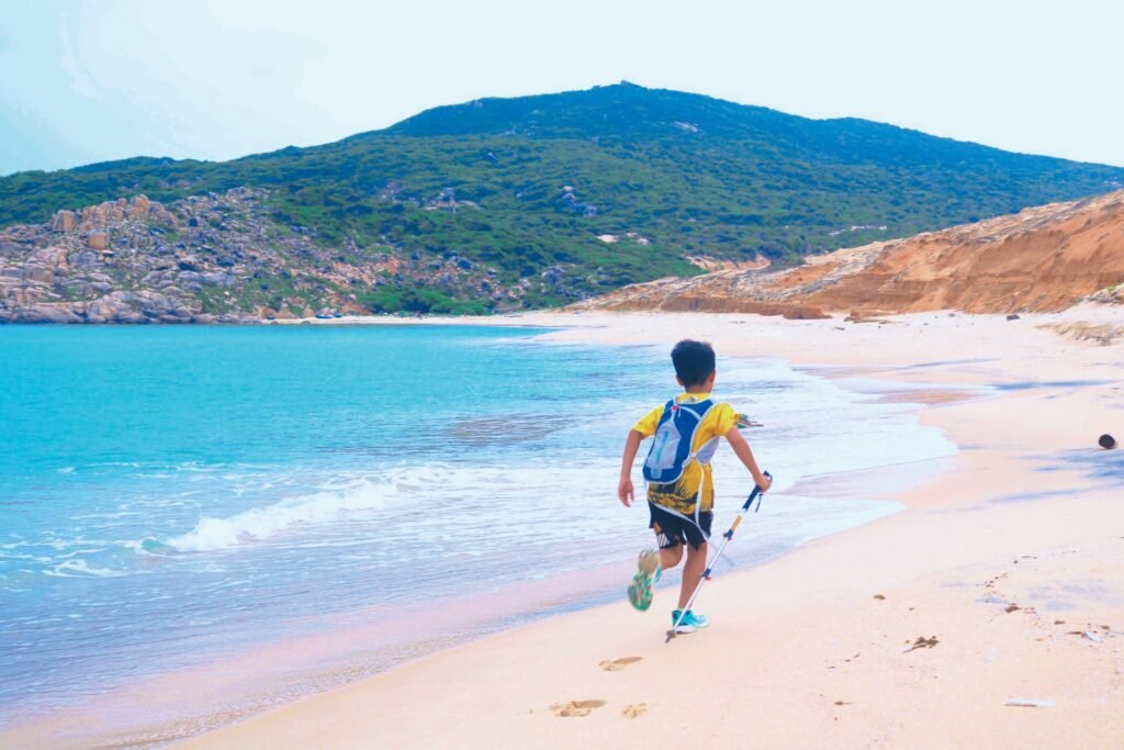 Cứ chạy đi khi còn còn tự do và vui vẻ