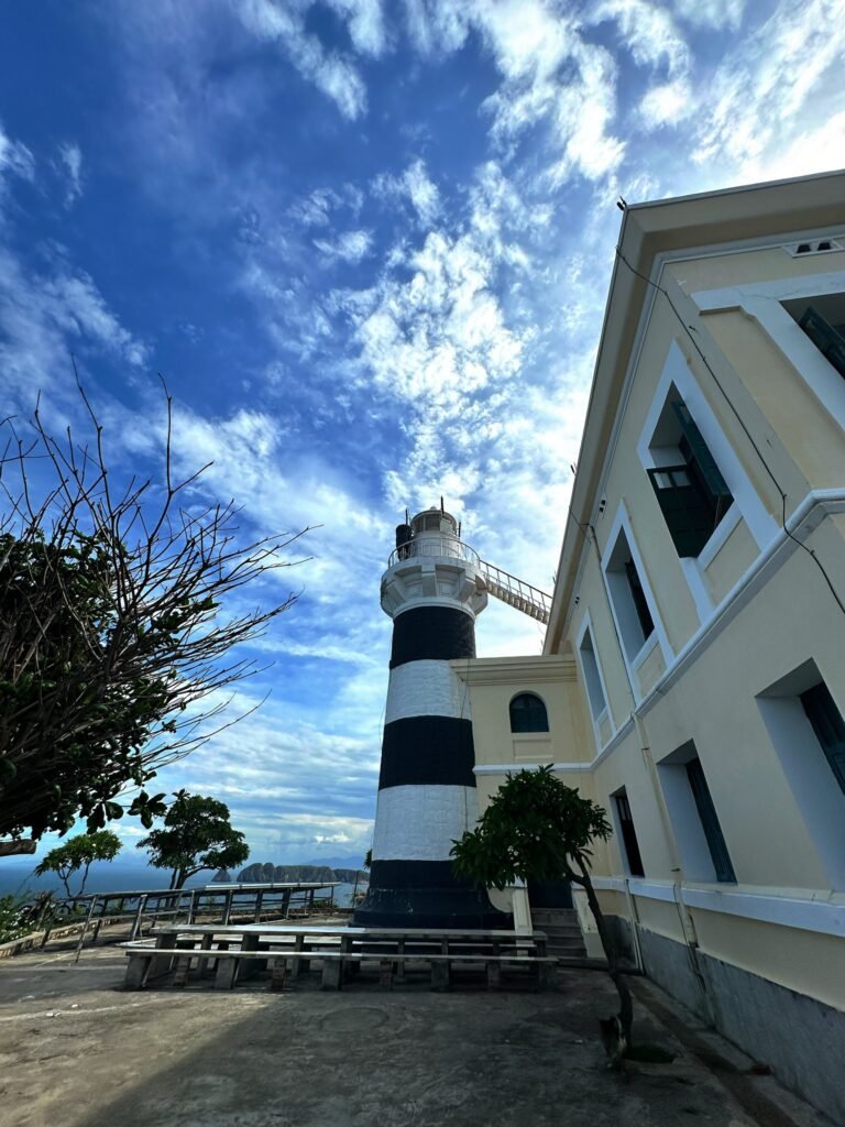Hải đăng Hòn Lớn