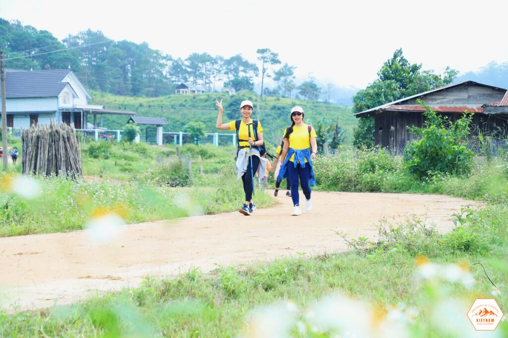 Bản làng Tà Năng nơi bạn bắt đầu xuất phát