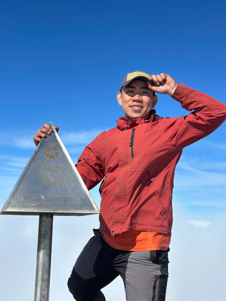 Hành trình cuối cùng – Hòn Mẹ 2054m – là nơi Chư Mư thể hiện đúng bản chất của mình.